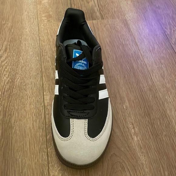Adidas Samba black with grey, never worn before comes with a box. - Picture 1 of 3